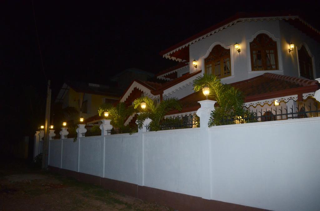 Lovely Villa Negombo Ettukala 外观 照片