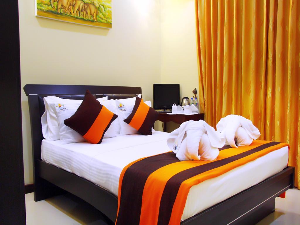 Lovely Villa Negombo Ettukala 外观 照片